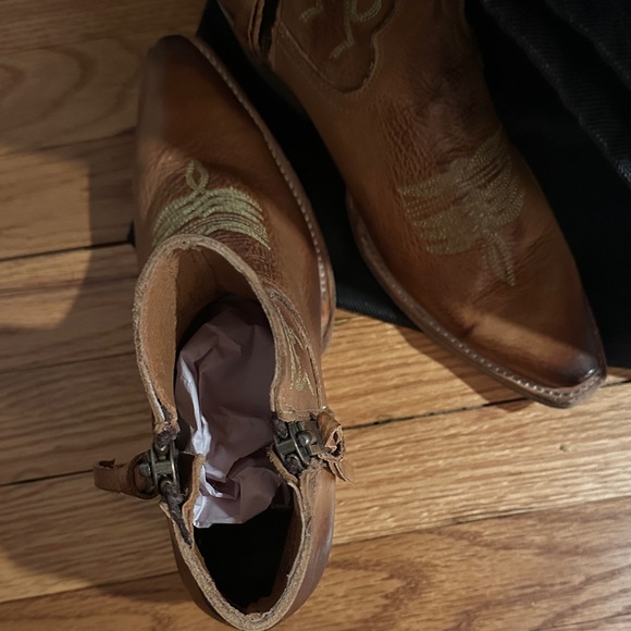 Freebird Wolfie Western Boots - Picture 5 of 5